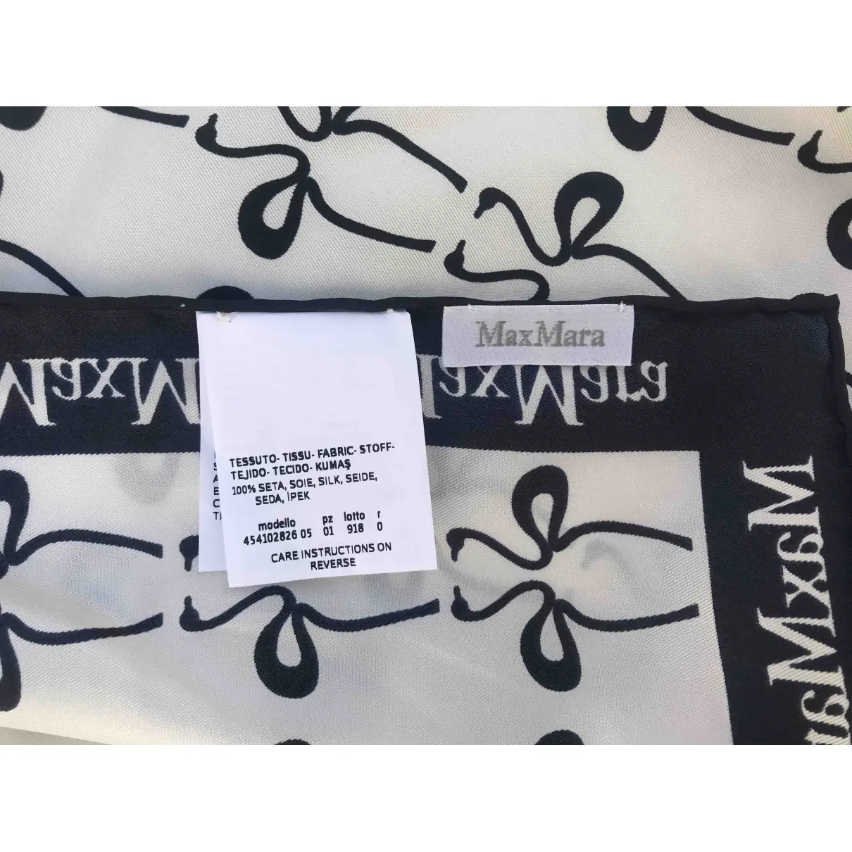 Buy Max Mara Silk neckerchief online