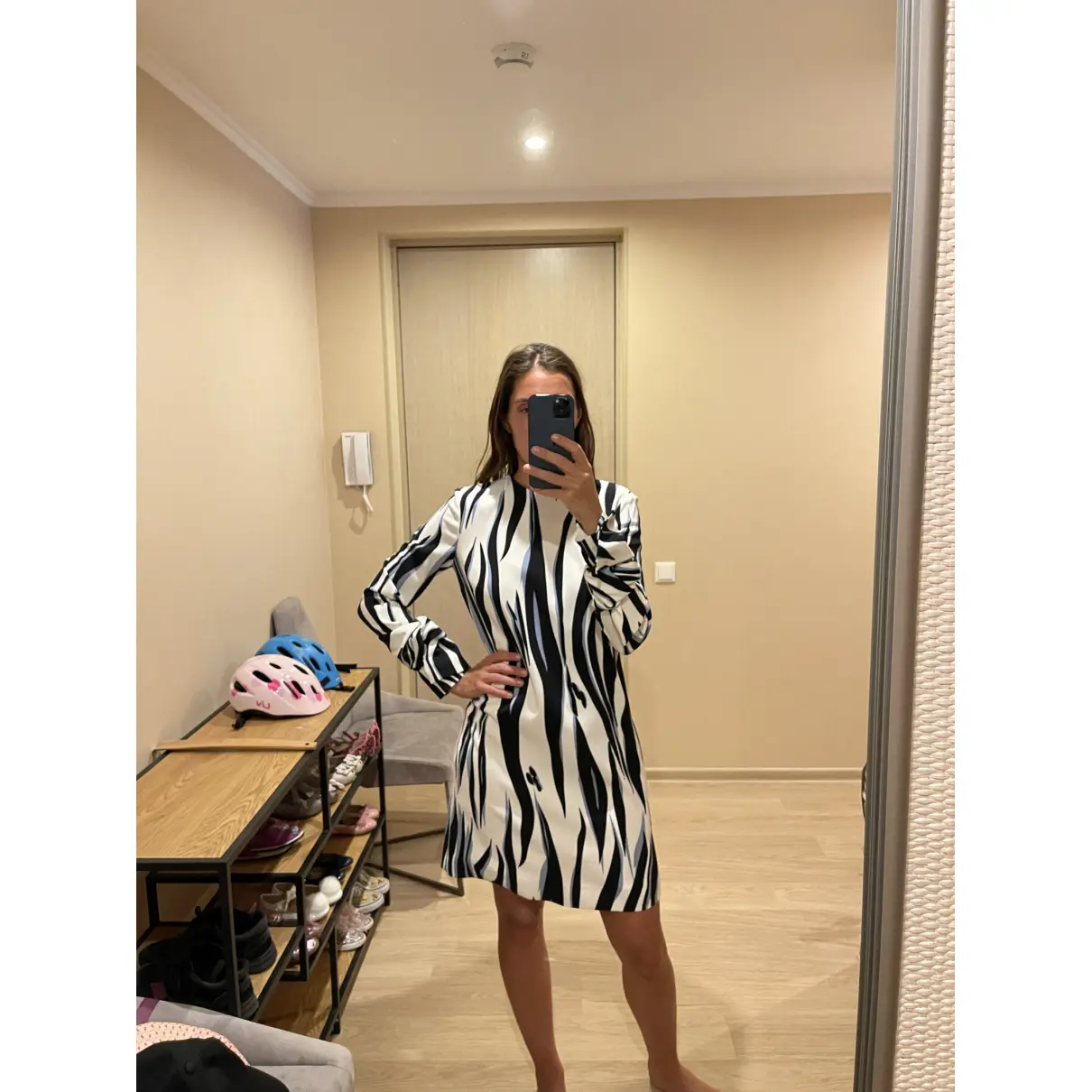 Mid-length dress Victoria Beckham
