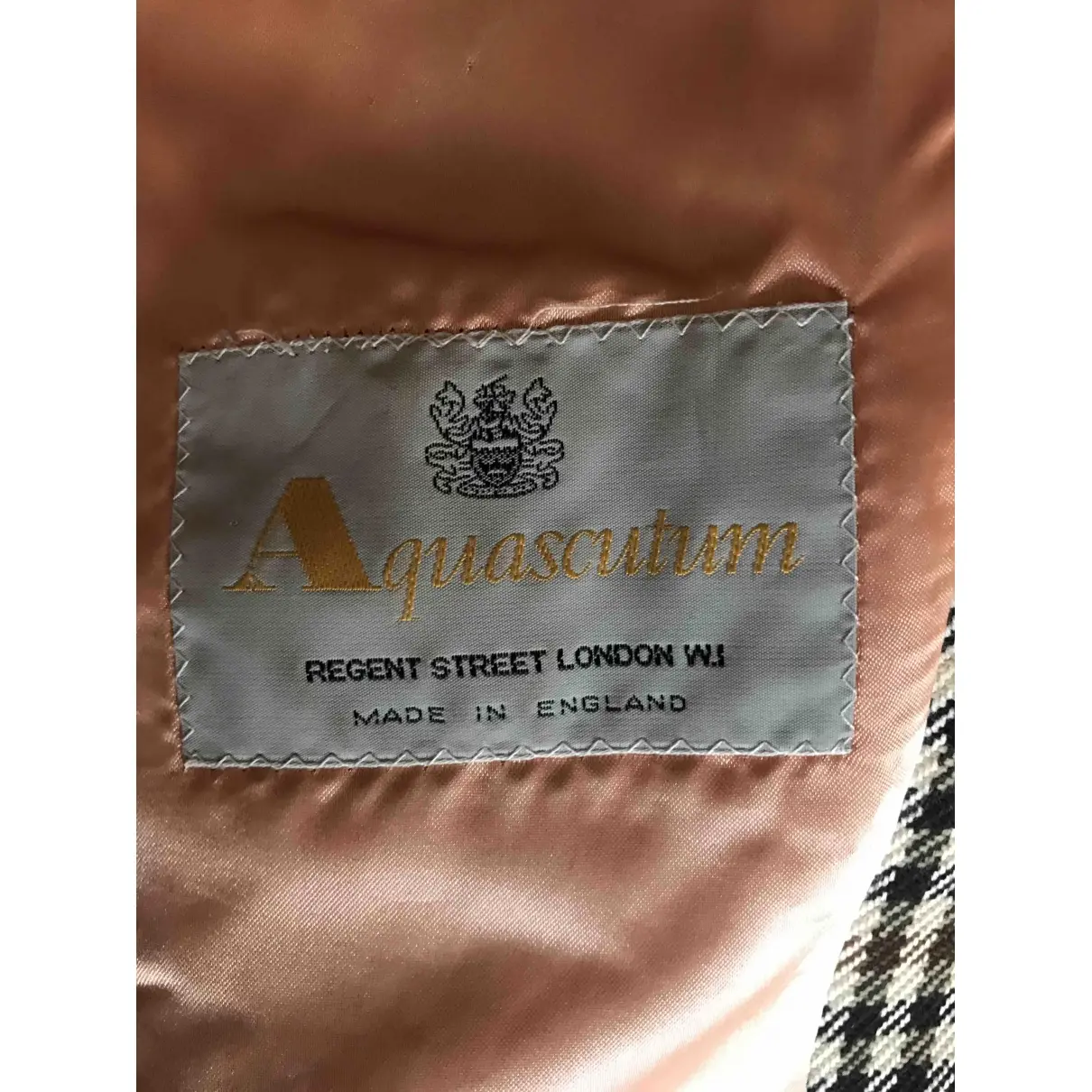 Buy Aquascutum Wool short vest online