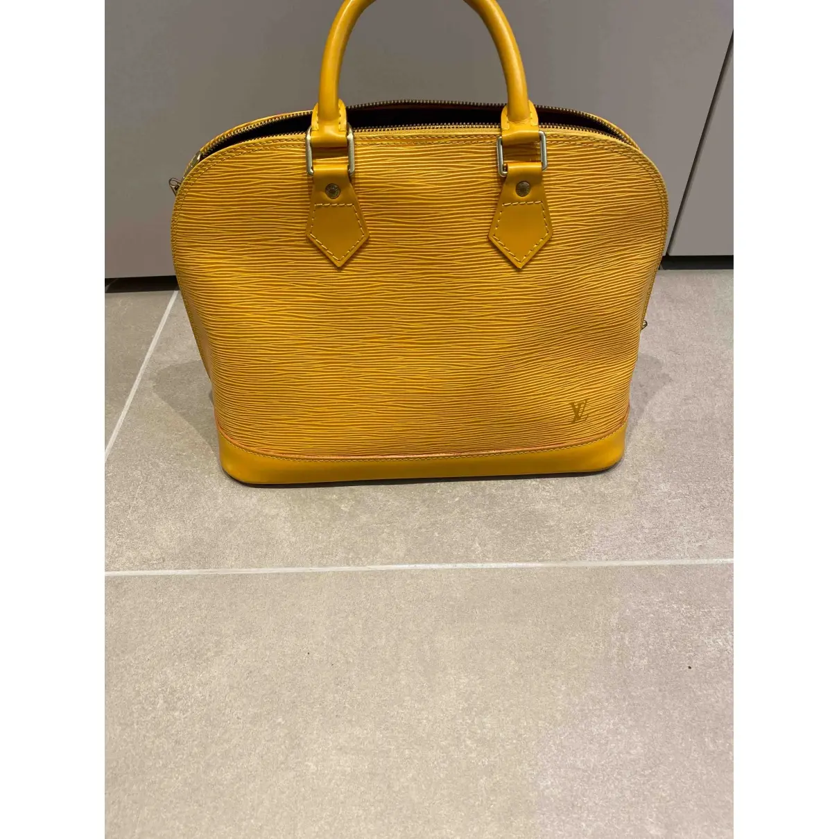 Louis Vuitton Alma BB leather bowling bag for sale