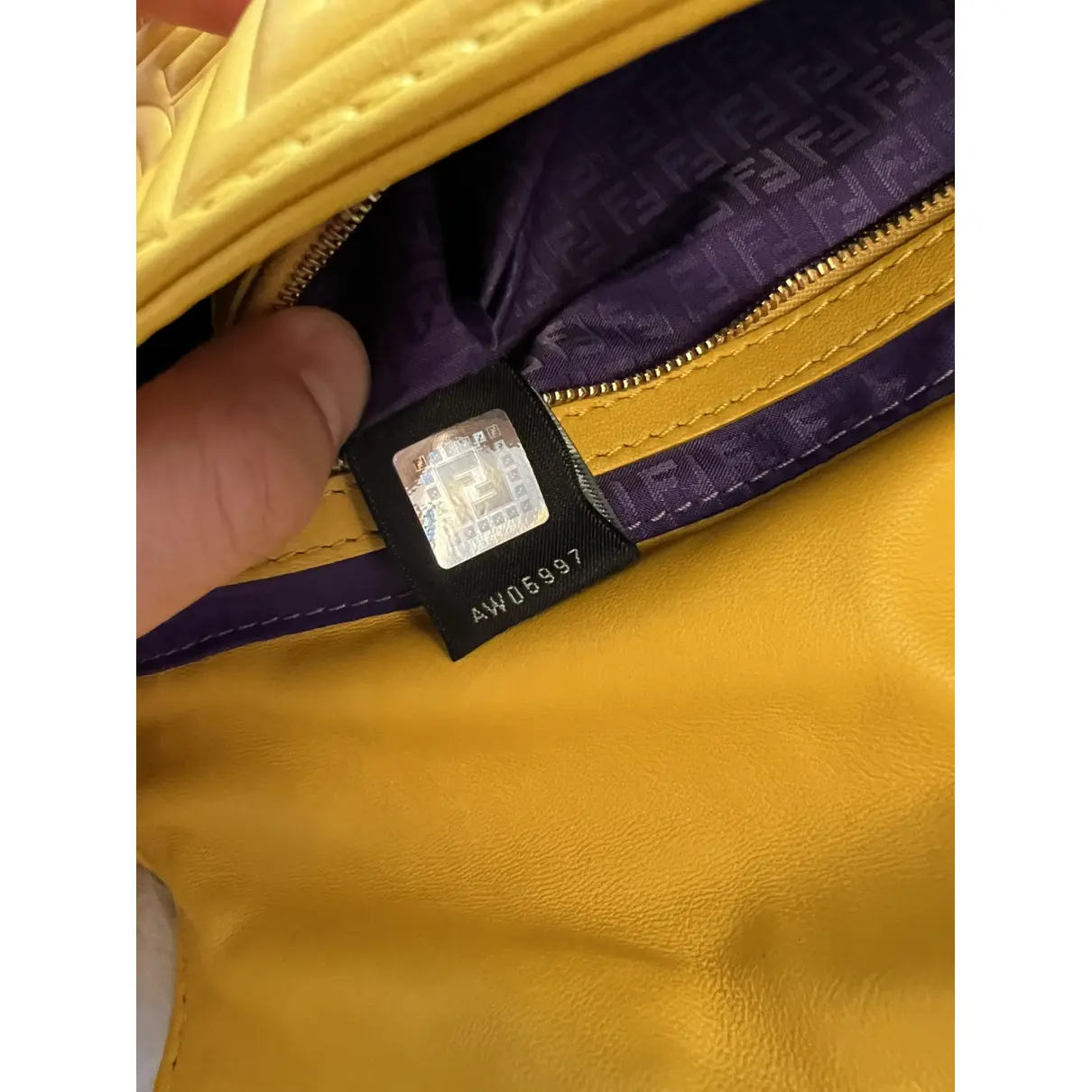 Baguette 1997 Re-Edition leather handbag Fendi