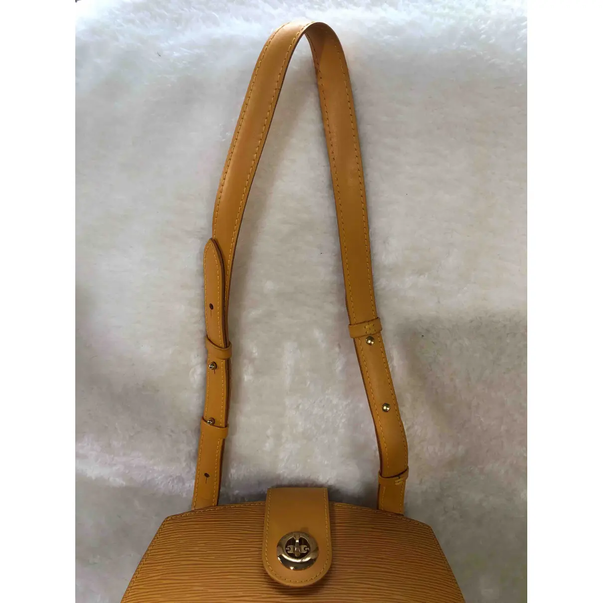 Cluny leather handbag Louis Vuitton