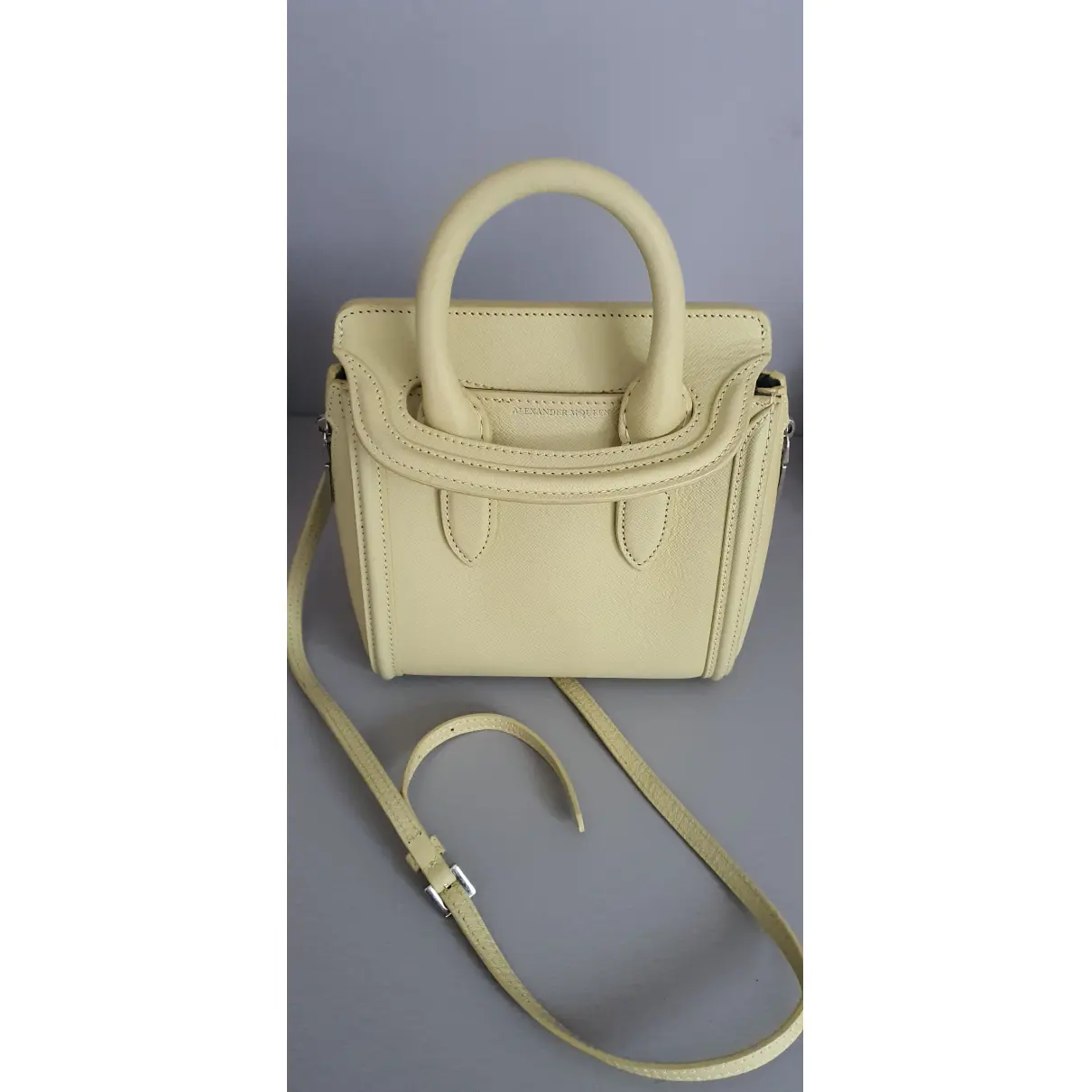 Luxury Alexander McQueen Handbags Women