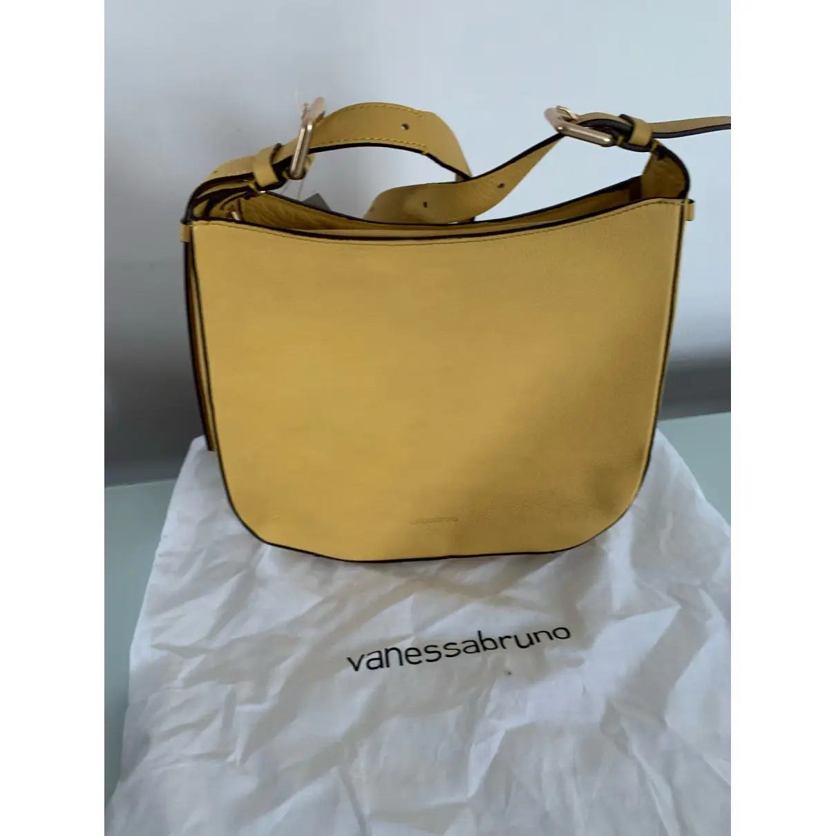 Buy Vanessa Bruno Leather bag online