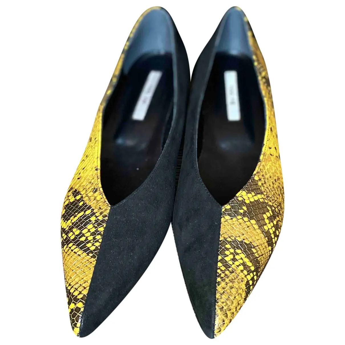 Leather heels Yuul Yie