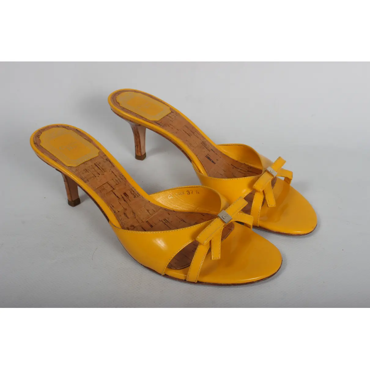 Buy Dior Patent leather sandal online - Vintage