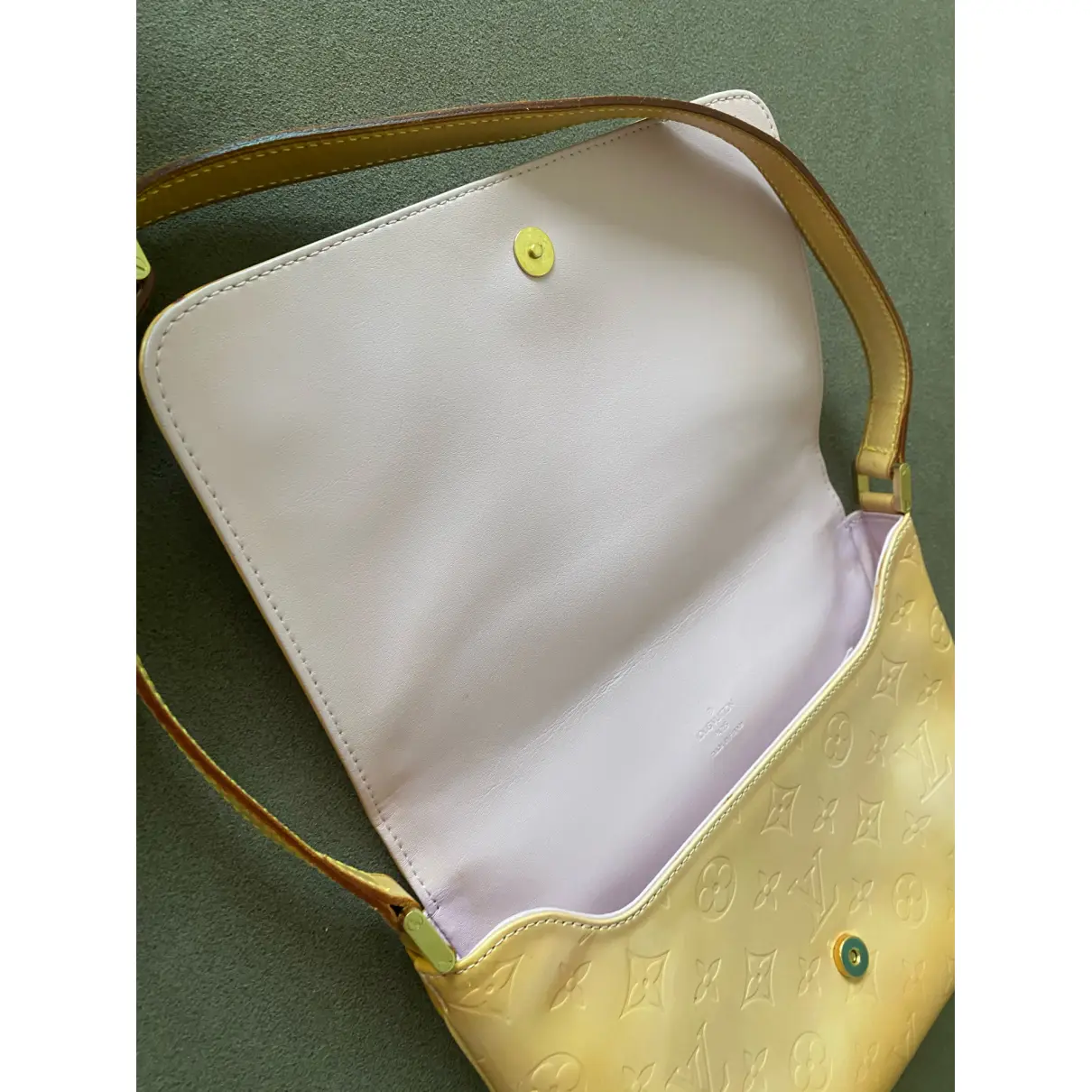Thompson patent leather handbag Louis Vuitton - Vintage