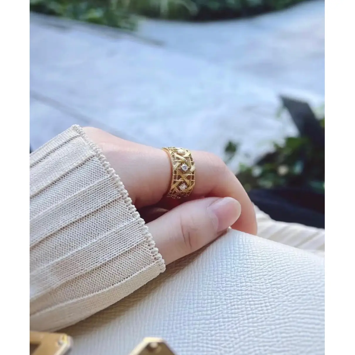 Pink gold ring Dior