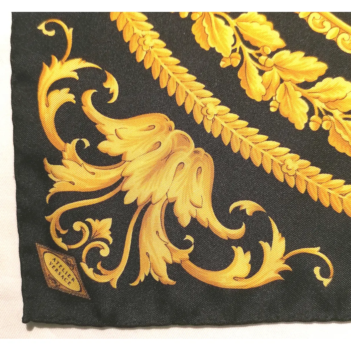 Luxury Versace Silk handkerchief Women