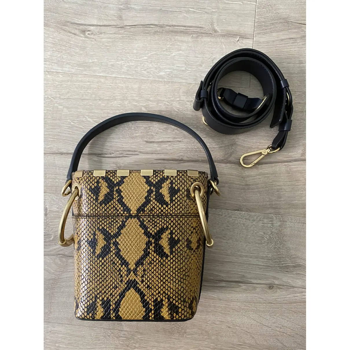 Buy Chloé Roy handbag online