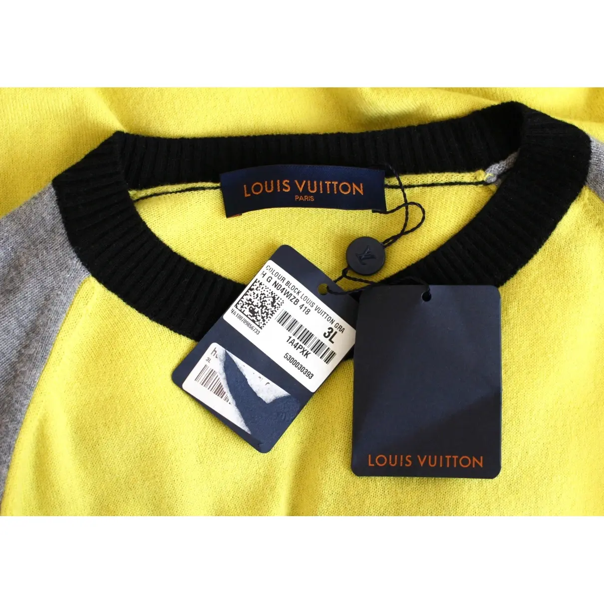 Buy Louis Vuitton Wool pull online