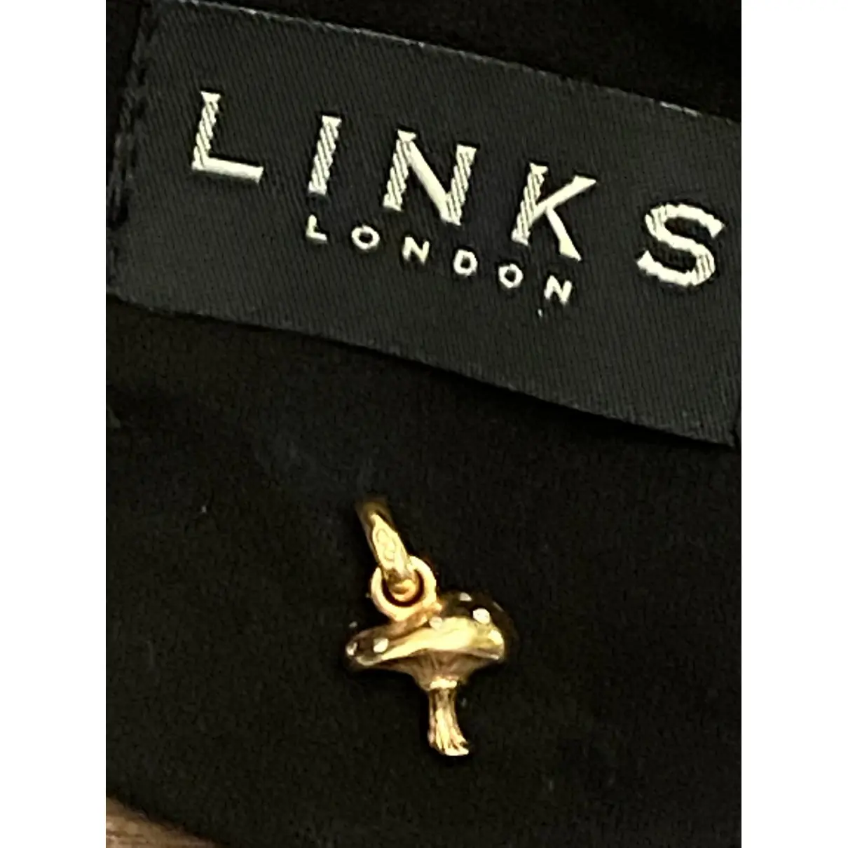Buy Links Of London Yellow gold pendant online