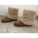 Buy Ugg Leather snow boots online