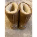 Vegan leather boots Ugg