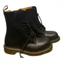 1490 (10 eye) leather western boots Dr. Martens