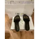 Buy Dior 30 Montaigne leather mules online