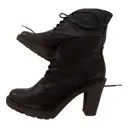 Leather heels CAMOMILLA
