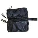 Leather clutch bag Isabel Benenato