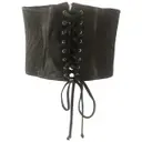 Leather belt Mcq
