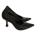 Leather heels MM6