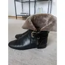 Leather buckled boots Uterque