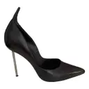 Leather heels Vic Matié