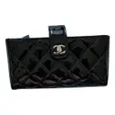 Patent leather clutch bag Chanel