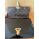 Cherrywood patent leather crossbody bag Louis Vuitton