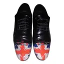 Patent leather lace ups Moschino - Vintage