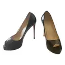Very Privé patent leather heels Christian Louboutin