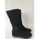 Snow boots Chanel