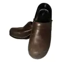 Leather mules & clogs Dansko