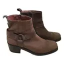 Leather buckled boots Russell & Bromley