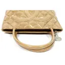 Médaillon patent leather handbag Chanel - Vintage