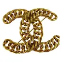 Gold plated Pin & brooche Chanel