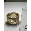 Buy Chanel Camélia yellow gold ring online