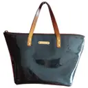 Bellevue patent leather handbag Louis Vuitton