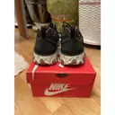 React element 55 low trainers Nike