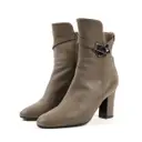 Buy Hermès Joueuse leather ankle boots online