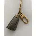 Micro boite chapeau patent leather purse Louis Vuitton