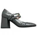 Patent leather heels Zazi