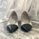 Buy Yves Saint Laurent Patent leather heels online - Vintage