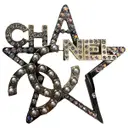 CC pin & brooche Chanel