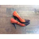 Buy Left & Right Heels online