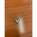 Buy Louis Vuitton Essential V necklace online