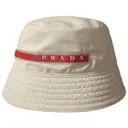 Hat Prada