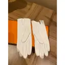 Buy Hermès Soya leather gloves online