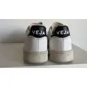 V-10 leather trainers Veja