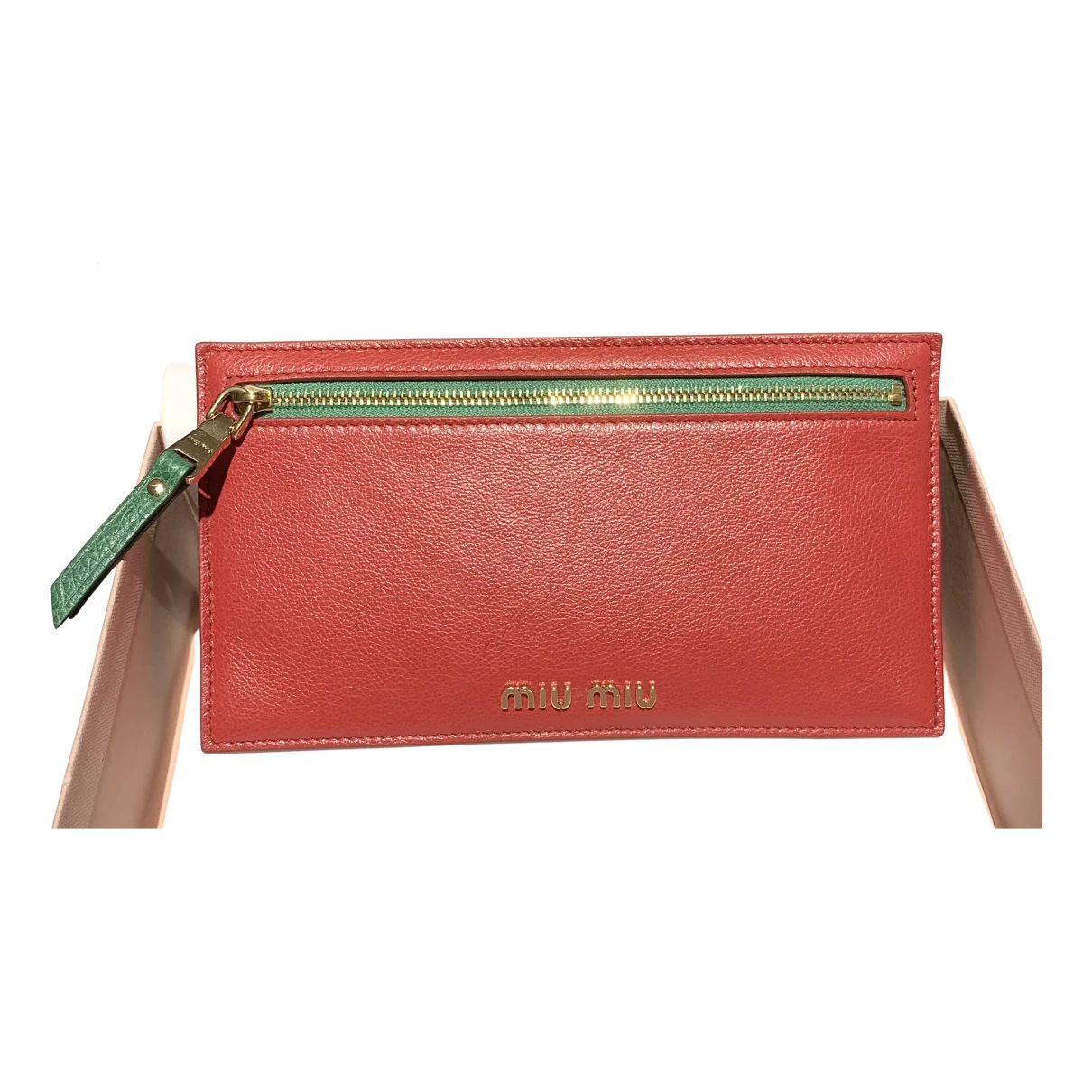 bags Miu Miu clutch bags for Female Leather. Used condition