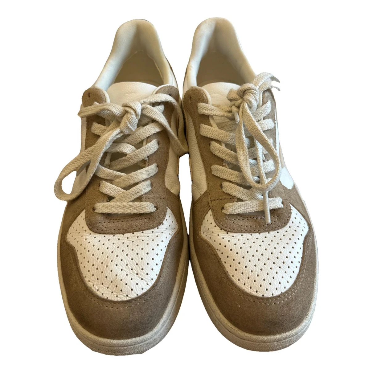 Pre-owned Vejas Leather Lace Ups In White